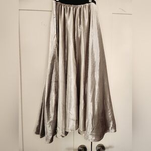 Girls little creative factory velvet maxi skirt size meduim new